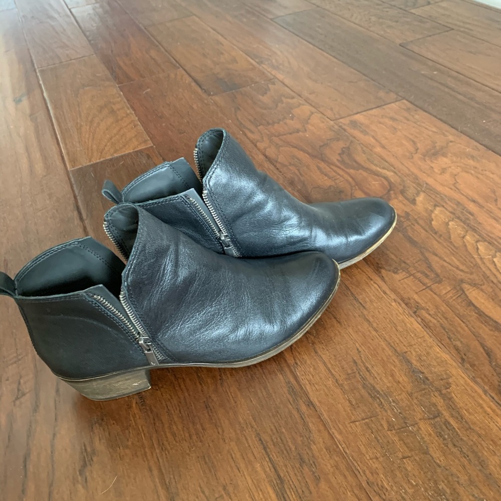 Lucky brand basel black leather booties